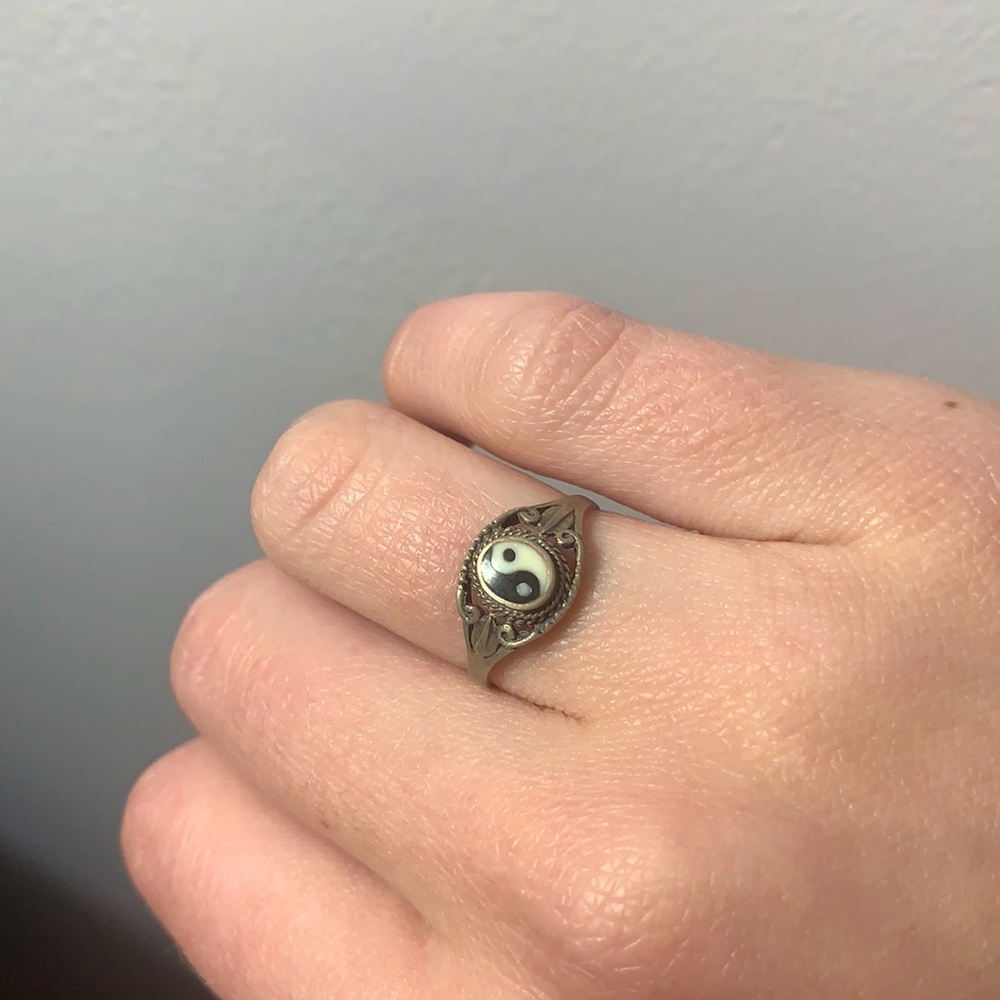 Yin Yang ring